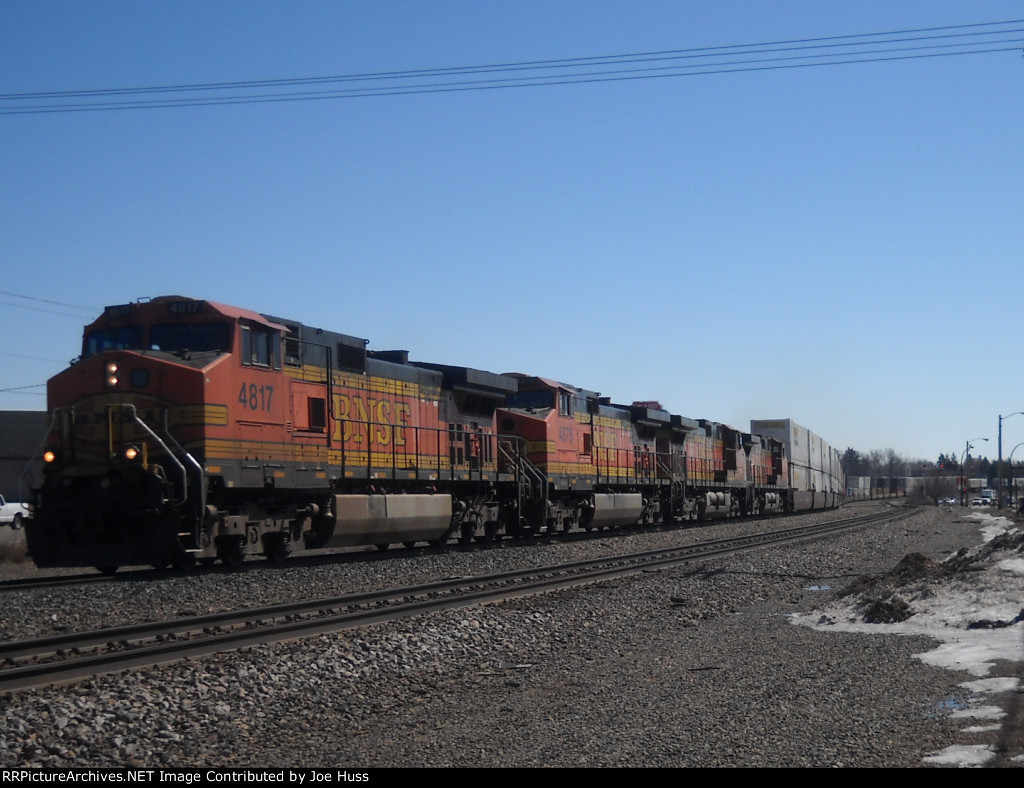 BNSF 4817 West